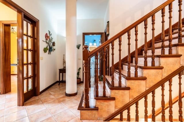 3 soverom Villa til salgs i Tegueste med garasje - € 574 000 (Ref: 9411051)