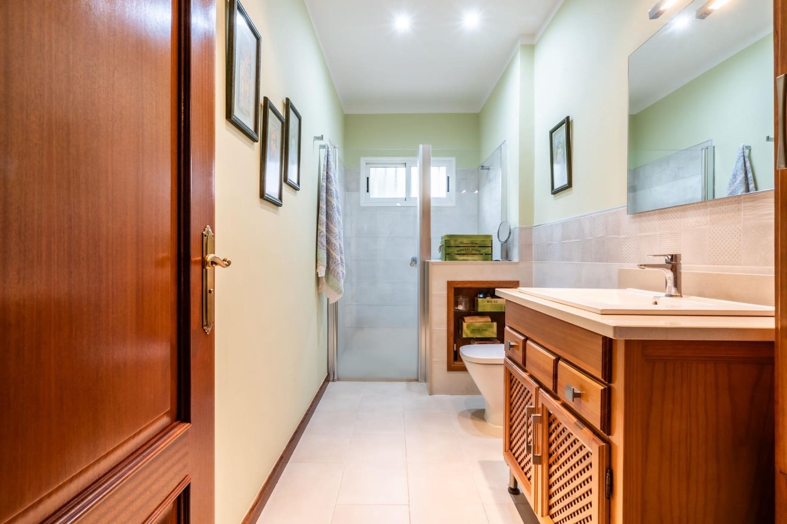 3 soverom Villa til salgs i Tegueste med garasje - € 574 000 (Ref: 9411051)