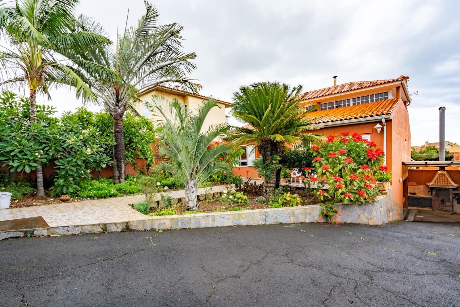 3 soverom Villa til salgs i Tegueste med garasje - € 574 000 (Ref: 9411051)