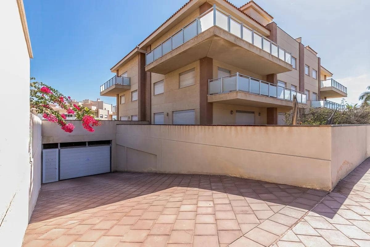 3 soverom Leilighet til salgs i San Miguel de Abona med svømmebasseng garasje - € 314 500 (Ref: 9414188)