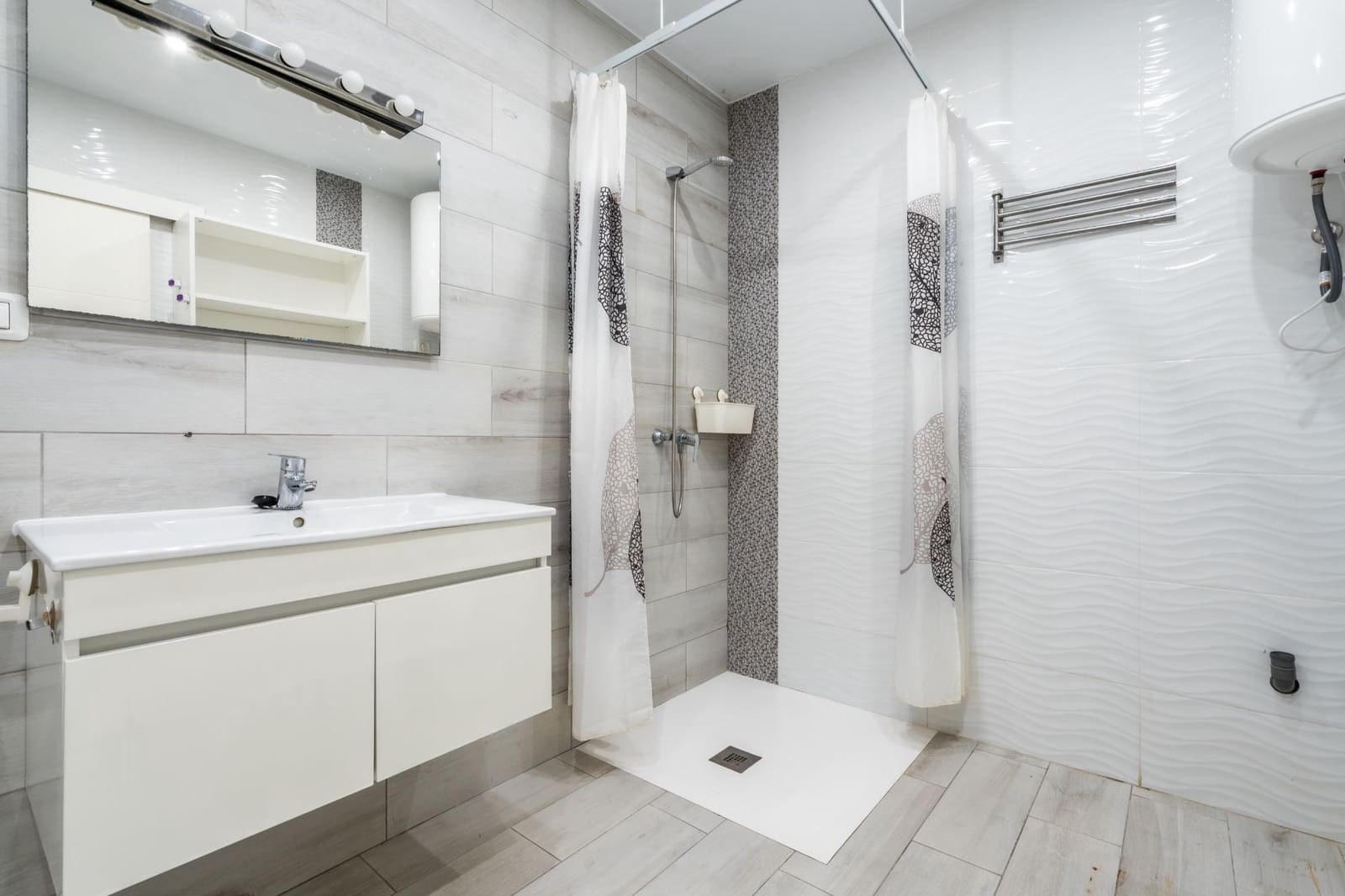 3 makuuhuone Asunto vuokrattavana paikassa Costa Adeje - 1 500 € (Ref: 9433510)