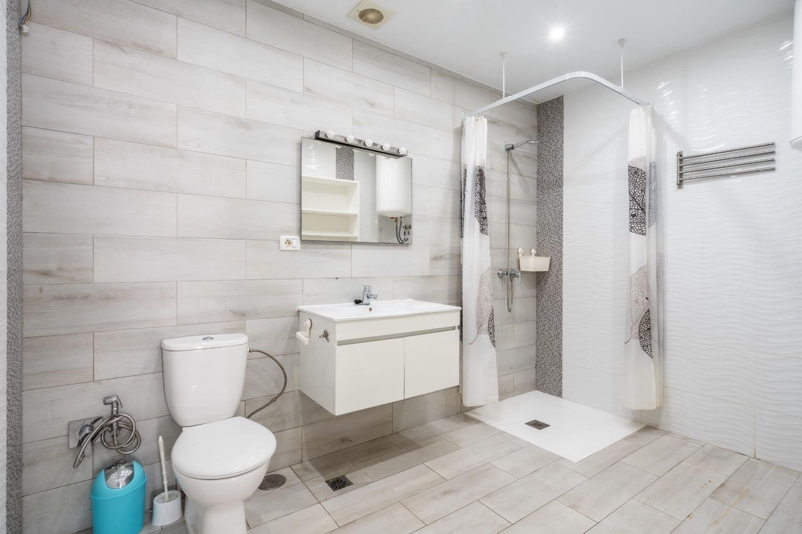 3 makuuhuone Asunto vuokrattavana paikassa Costa Adeje - 1 500 € (Ref: 9433510)