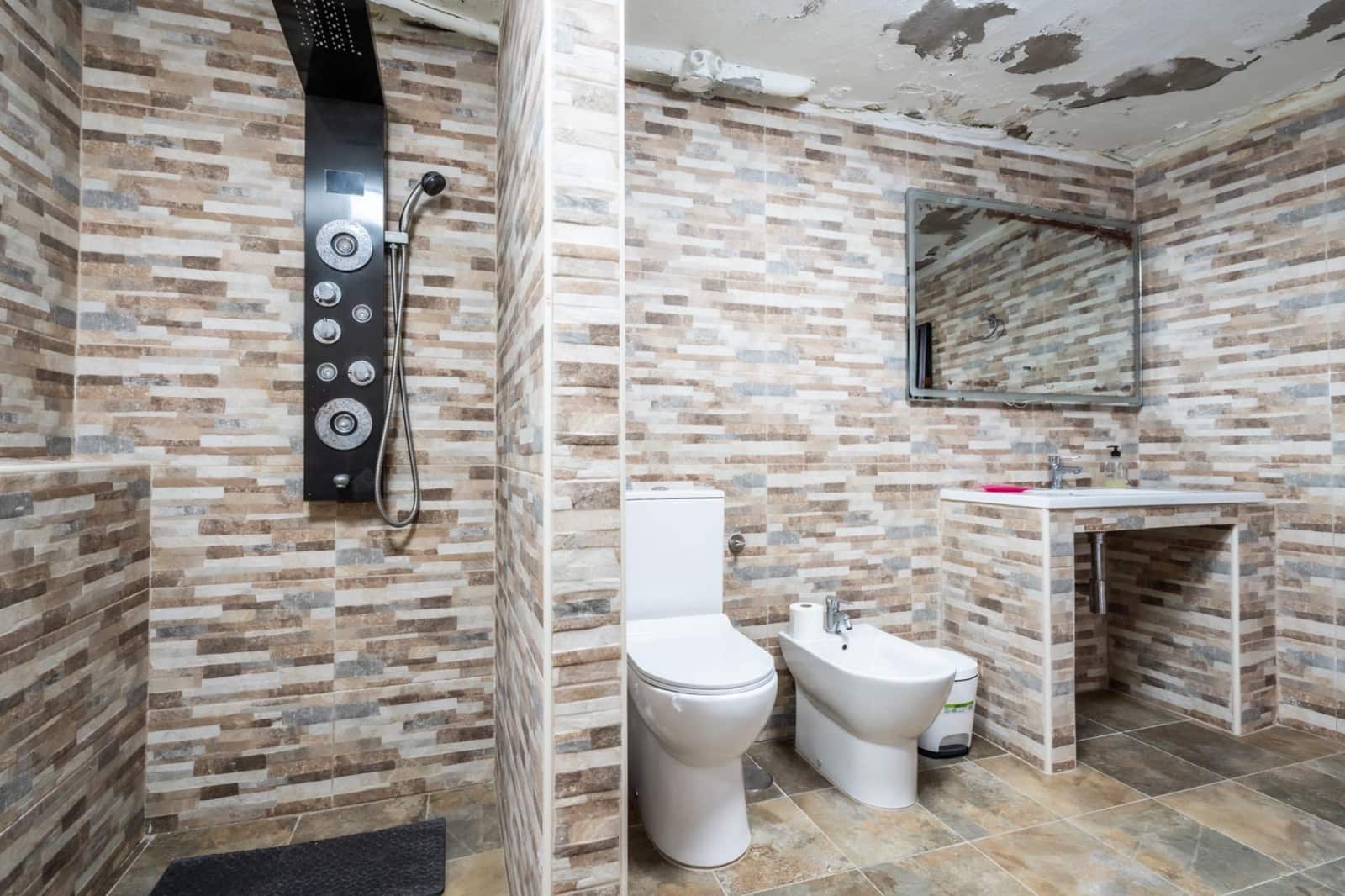 2 bedroom Finca/Country House for sale in Guimar - € 275,000 (Ref: 9440604)