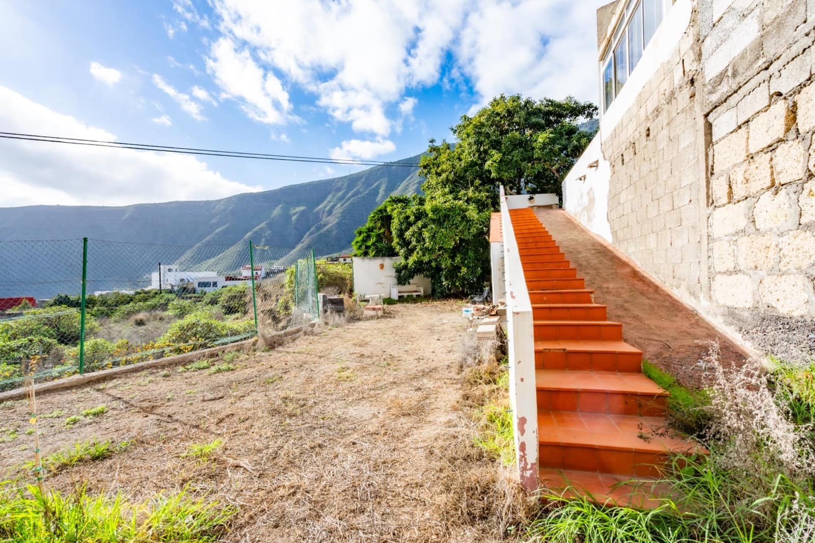 2 bedroom Finca/Country House for sale in Guimar - € 275,000 (Ref: 9440604)