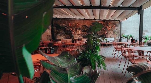 Erhverv til salg i Arona - € 990.000 (Ref: 9446437)