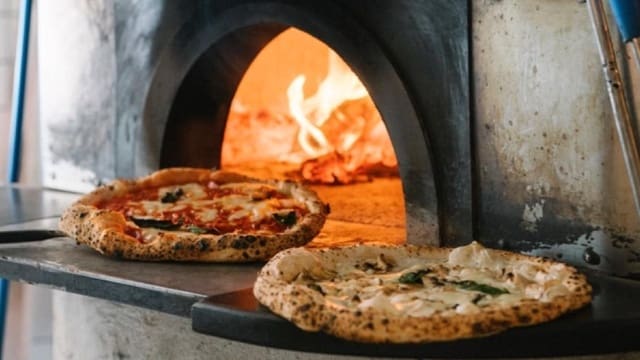 Erhverv til salg i Arona - € 990.000 (Ref: 9446437)