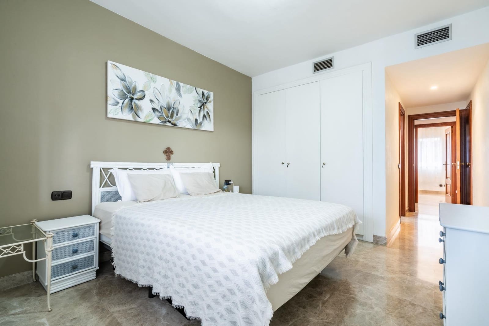 2 soverom Leilighet til salgs i Los Cristianos med svømmebasseng - € 485 000 (Ref: 9449382)