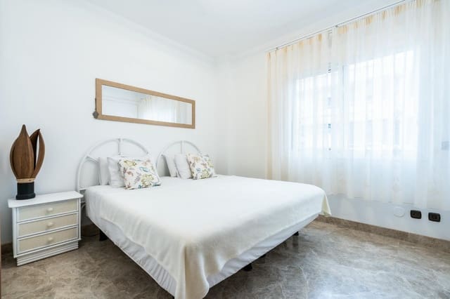 2 quarto Apartamento para venda em Los Cristianos, Arona com piscina - 485 000 € (Ref: 9449382)