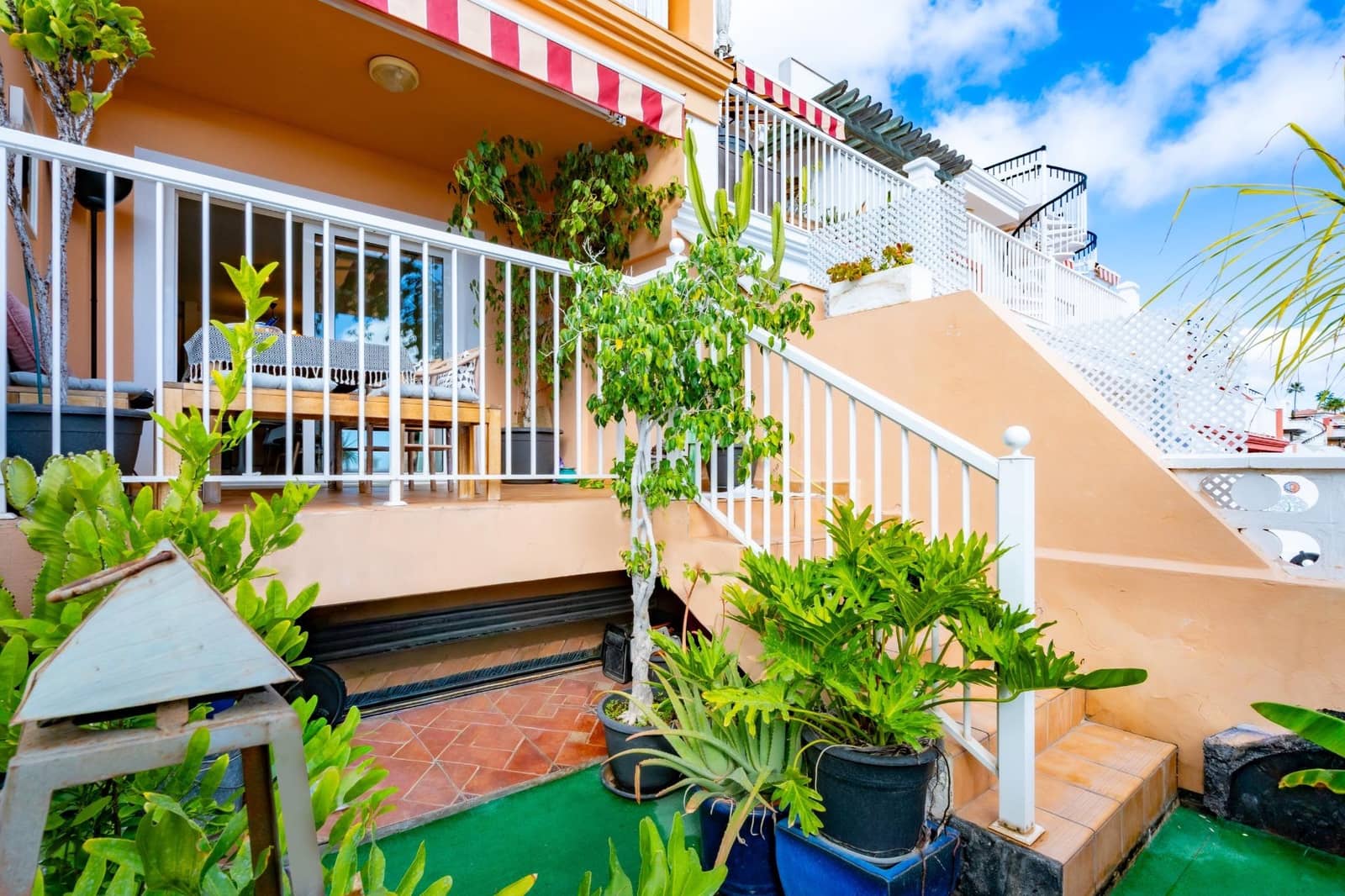 2 bedroom Apartment for sale in Chayofa with pool garage - € 349,000 (Ref: 9485351)