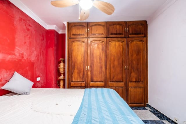 Local Comercial en Los Cristianos, Arona en venta - 94.900 € (Ref: 9491495)