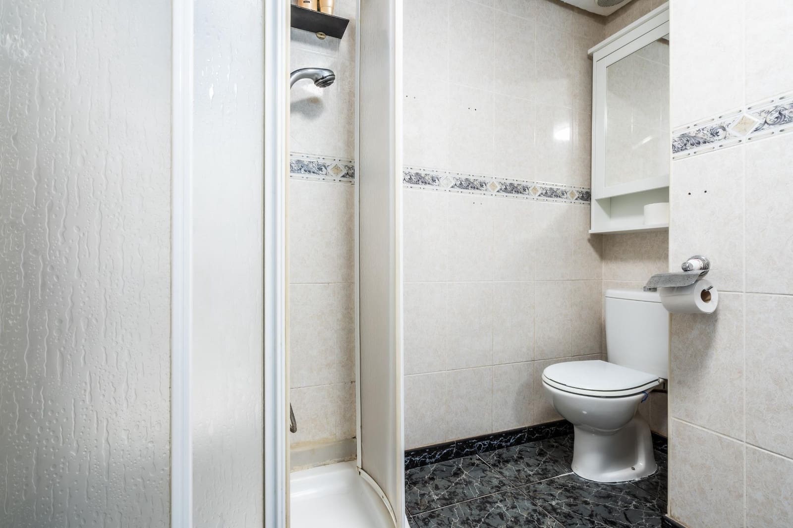 2 bedroom Apartment for sale in Los Cristianos - € 284,000 (Ref: 9491496)