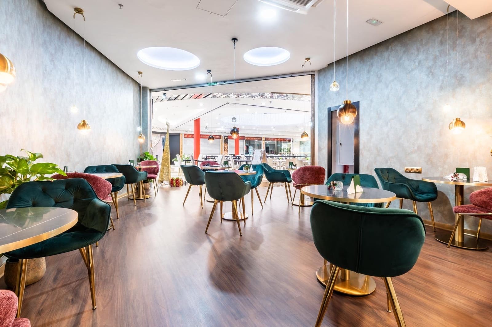 Erhverv til leje i Santa Cruz de Tenerife - € 3.000 (Ref: 9491497)