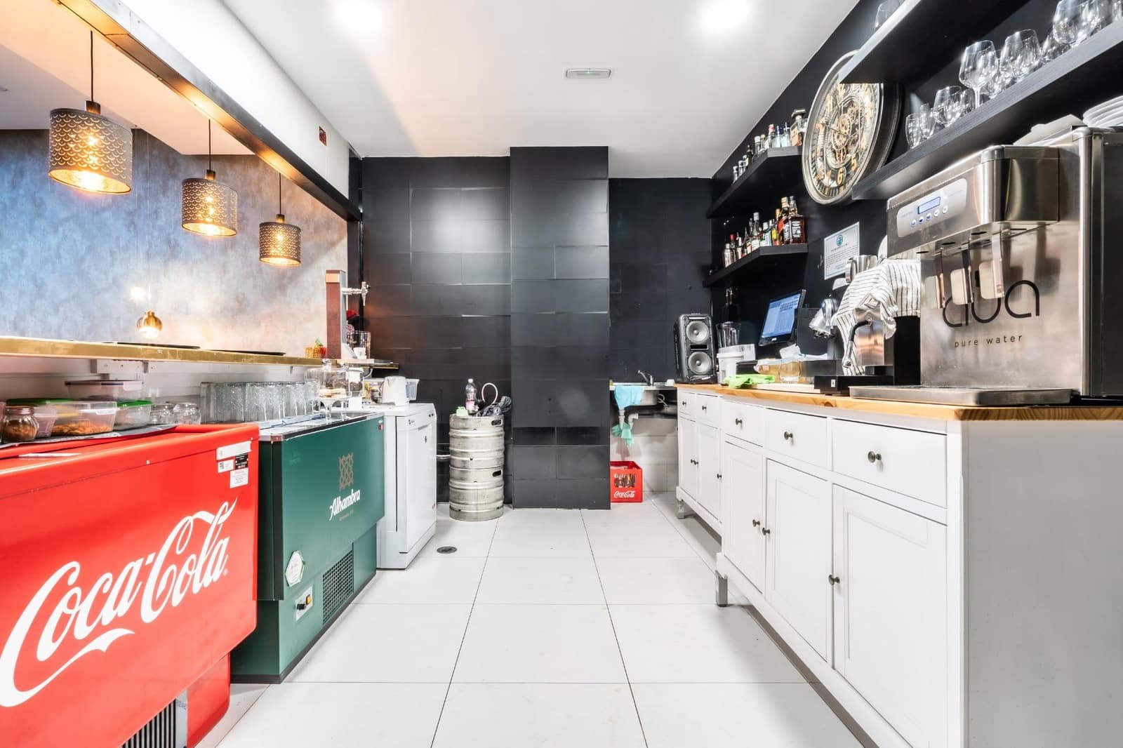 Erhverv til leje i Santa Cruz de Tenerife - € 3.000 (Ref: 9491497)