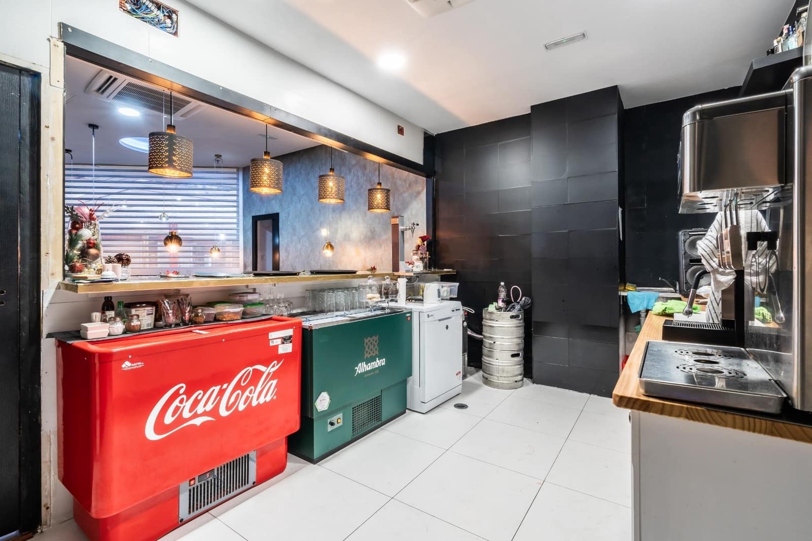 Komercyjne na sprzedaż w Santa Cruz de Tenerife - 28 000 € (Ref: 9491497)