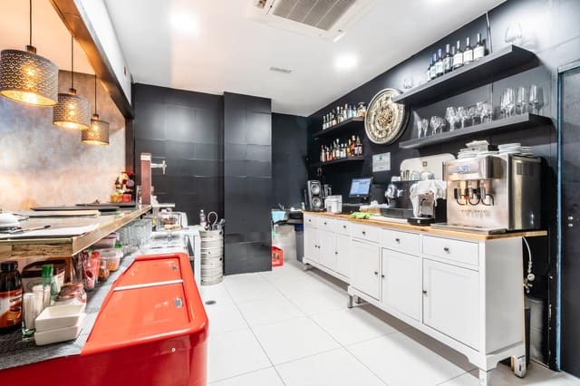 Comercial para venda em Los Llanos, Santa Cruz de Tenerife - 19 500 € (Ref: 9491497)