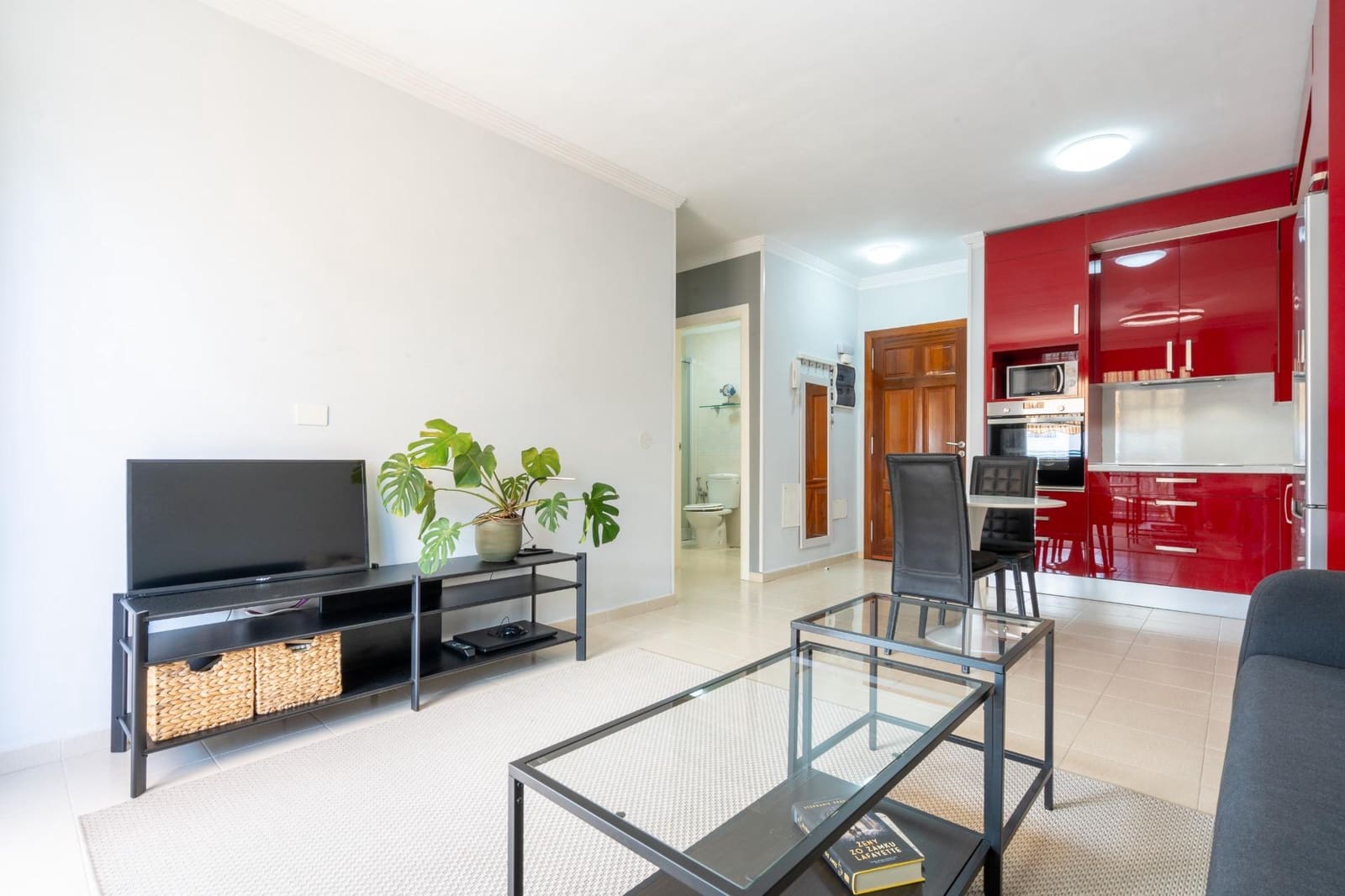 1 bedroom Apartment for rent in Adeje - € 900 (Ref: 9508946)