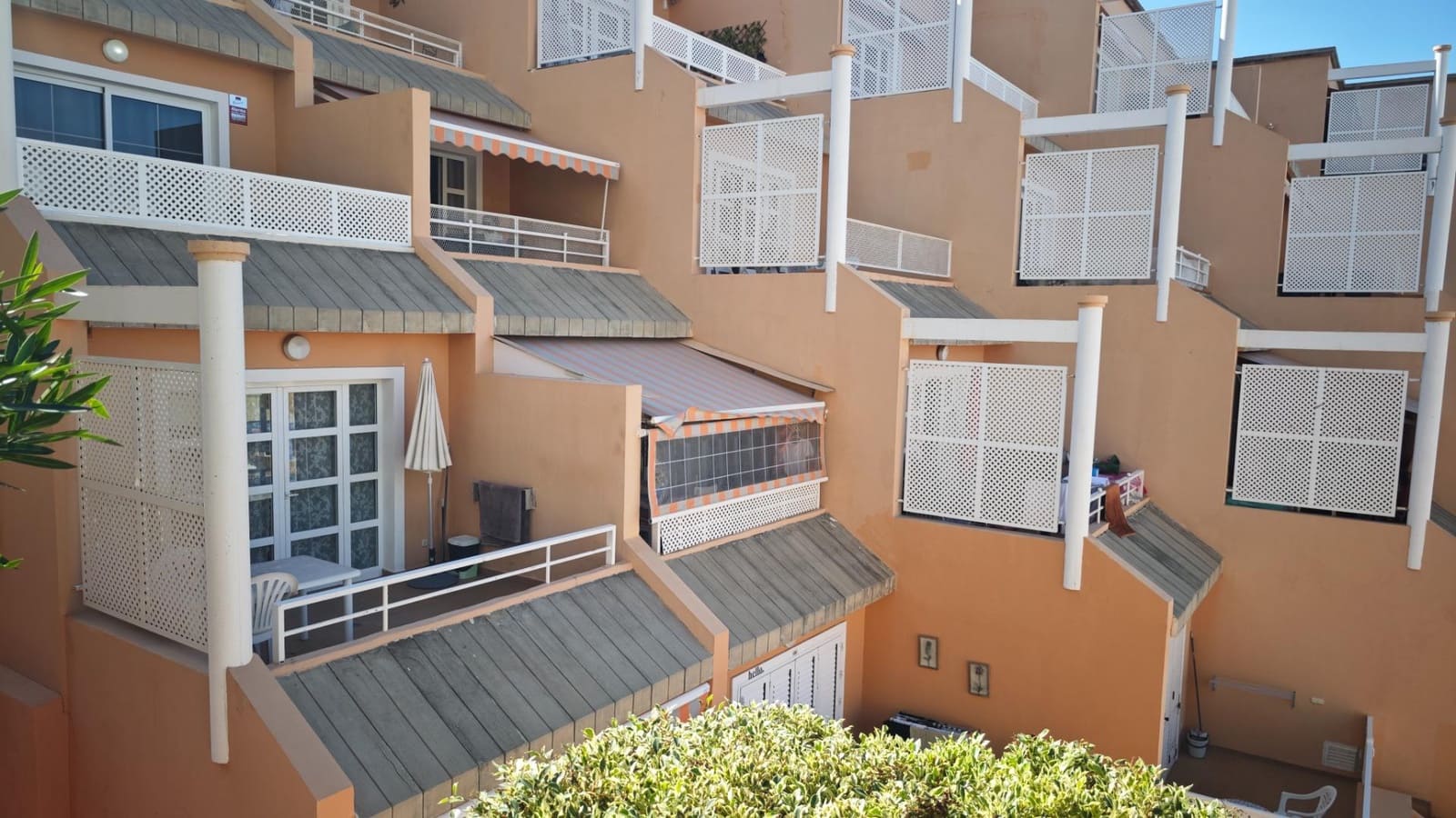 1 bedroom Apartment for sale in Costa Adeje - € 250,000 (Ref: 9524394)