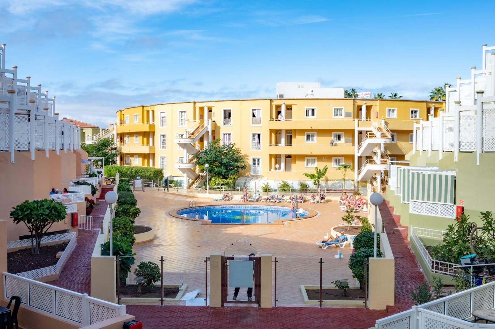 1 sypialnia Apartament na sprzedaż w Costa Adeje - 245 000 € (Ref: 9524394)