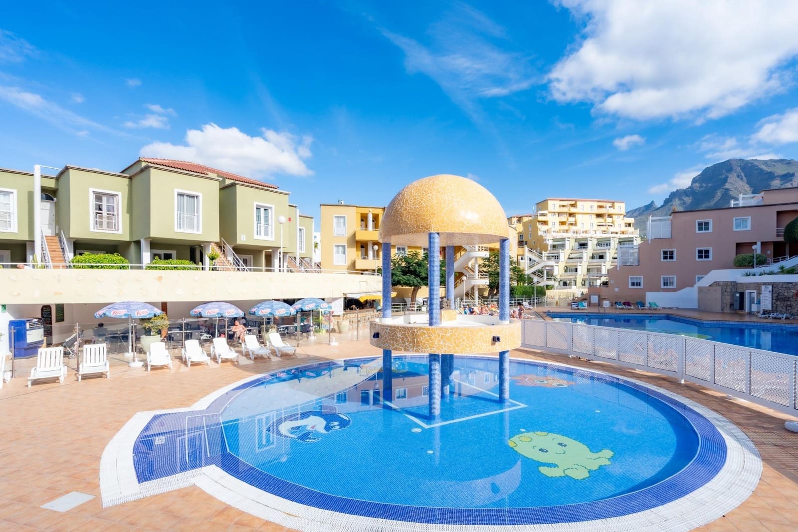 1 sypialnia Apartament na sprzedaż w Costa Adeje - 245 000 € (Ref: 9524394)