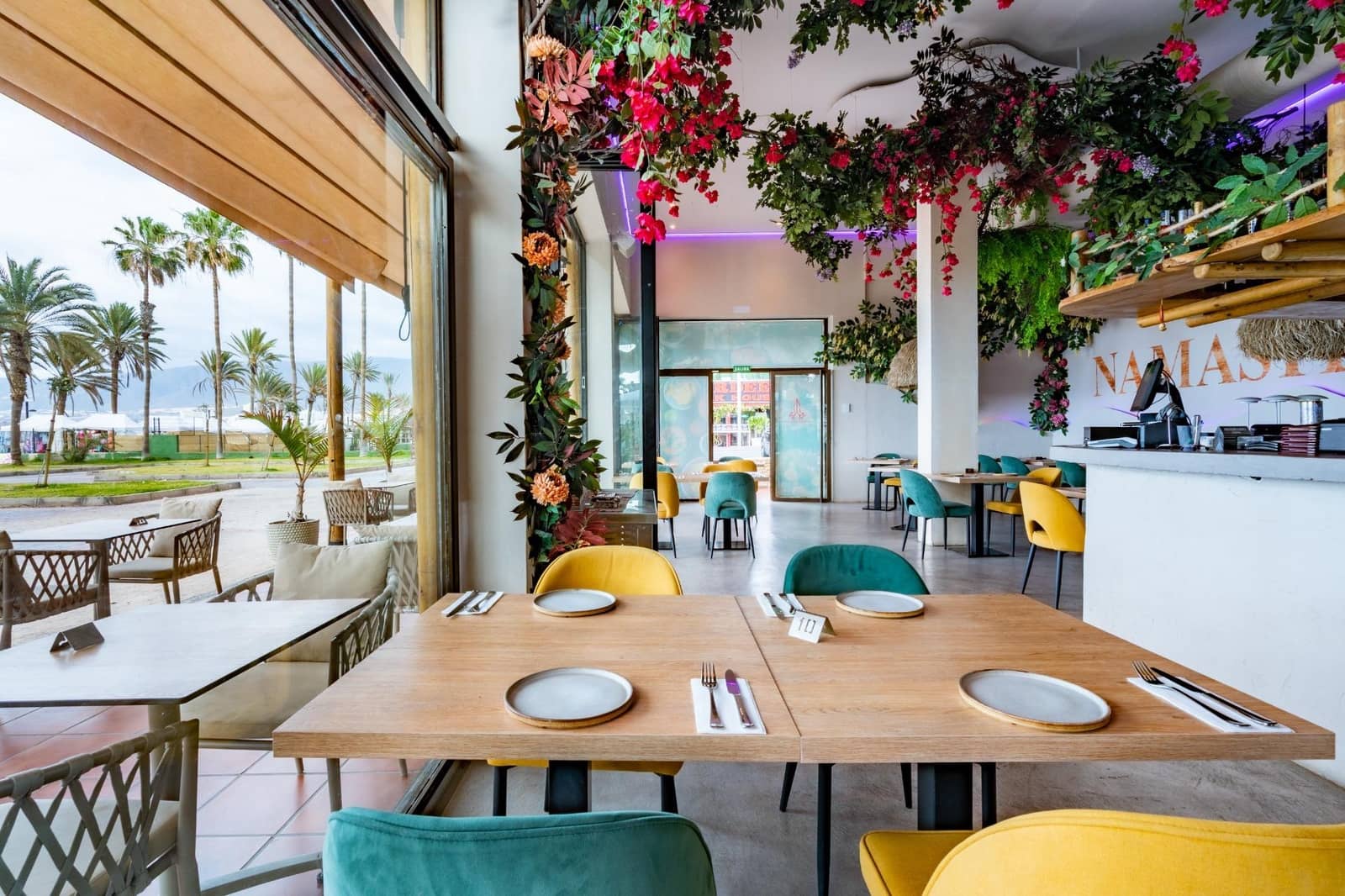 Commercial for rent in Playa de las Americas - € 12,000 (Ref: 9536010)