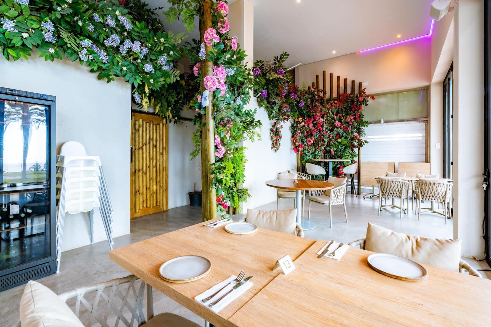 Erhverv til leje i Playa de las Americas - € 12.000 (Ref: 9536010)