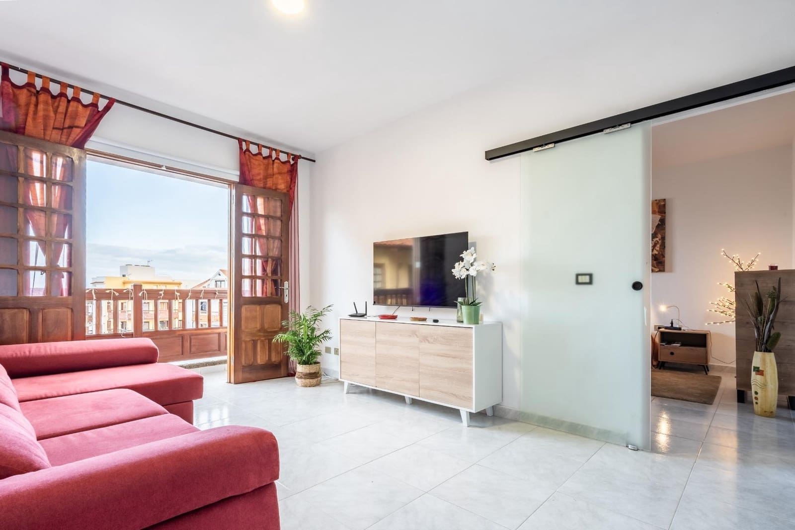 Piso de 4 habitaciones en Garachico en venta - 284.000 € (Ref: 9543731)