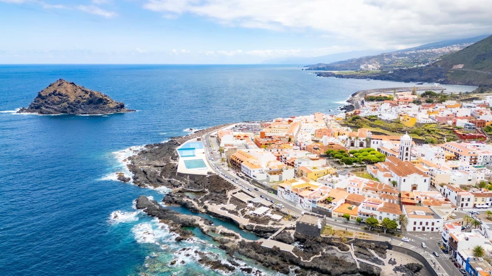 Piso de 4 habitaciones en Garachico en venta - 284.000 € (Ref: 9543731)