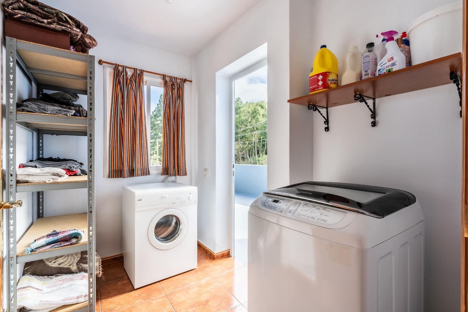 3 bedroom Semi-detached Villa for sale in Garachico with garage - € 350,000 (Ref: 9555948)