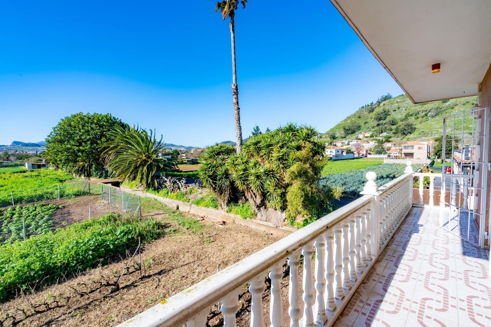 3 bedroom Villa for sale in San Cristobal de La Laguna - € 397,000 (Ref: 9583005)