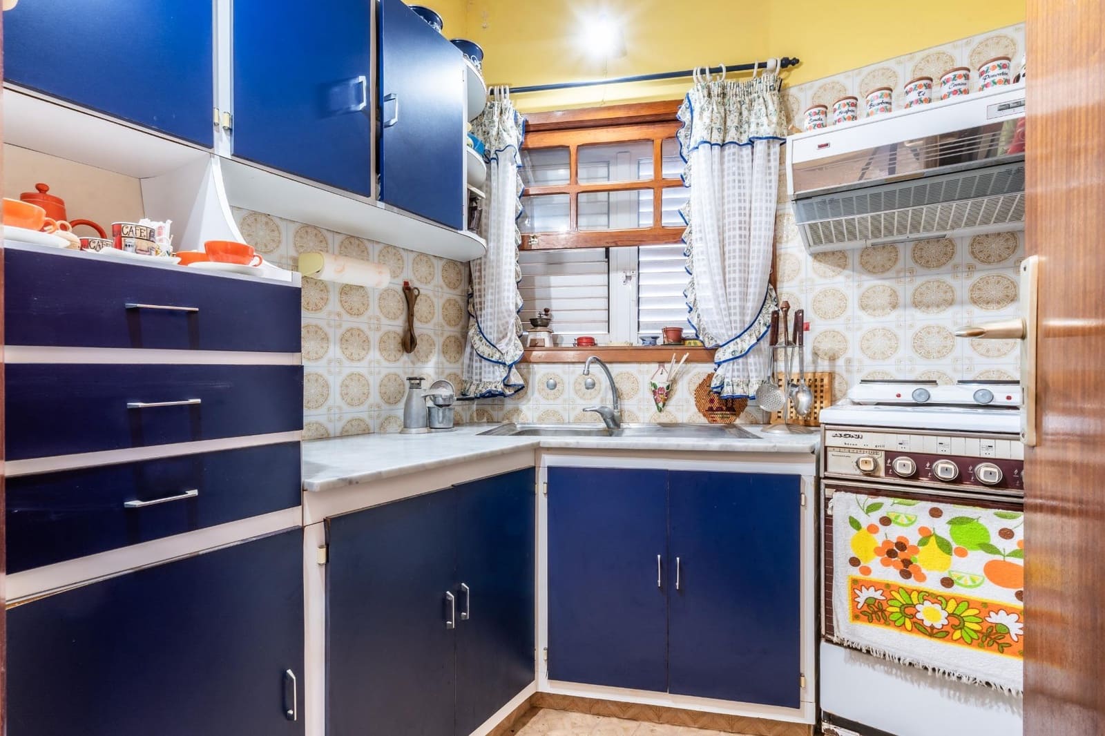 3 bedroom Villa for sale in San Cristobal de La Laguna - € 397,000 (Ref: 9583005)