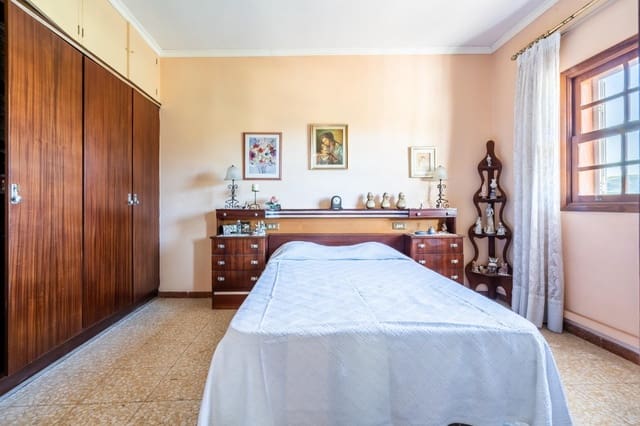 3 slaapkamer Villa te koop in San Cristóbal de La Laguna - € 397.000 (Ref: 9583005)