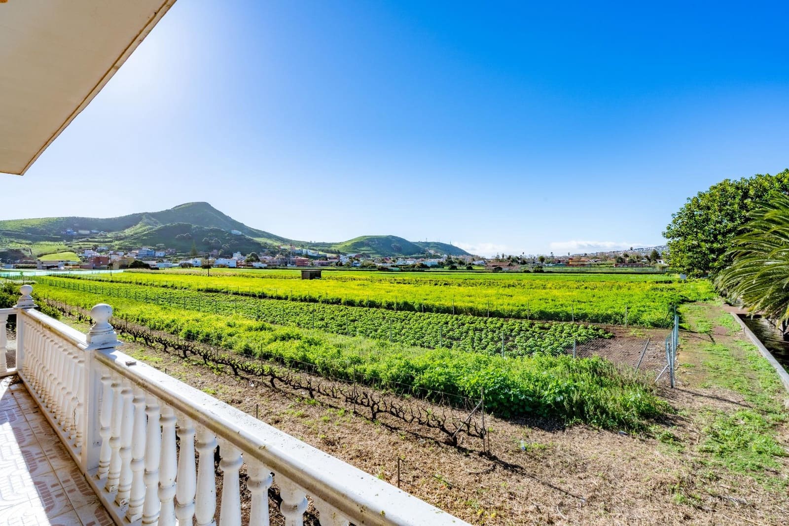 3 bedroom Villa for sale in San Cristobal de La Laguna - € 397,000 (Ref: 9583005)