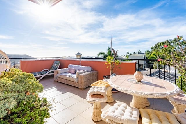 1 slaapkamer Appartement te huur in Los Cristianos, Arona met zwembad - € 1.700 (Ref: 9583006)