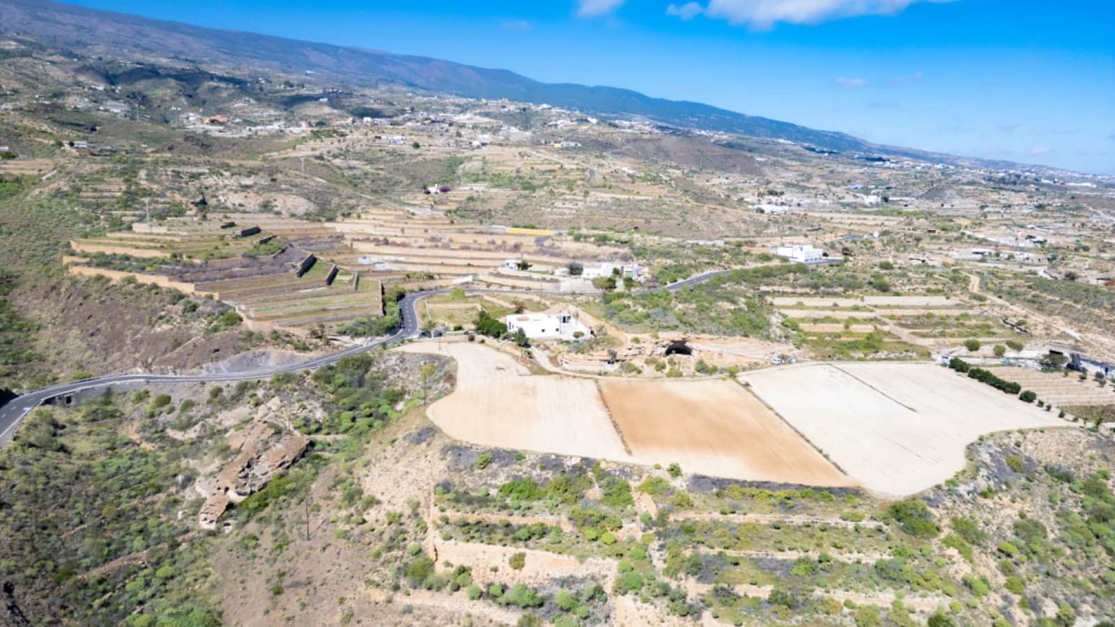 5 makuuhuone Maalaistalo myytävänä paikassa Arico - 570 000 € (Ref: 9586595)