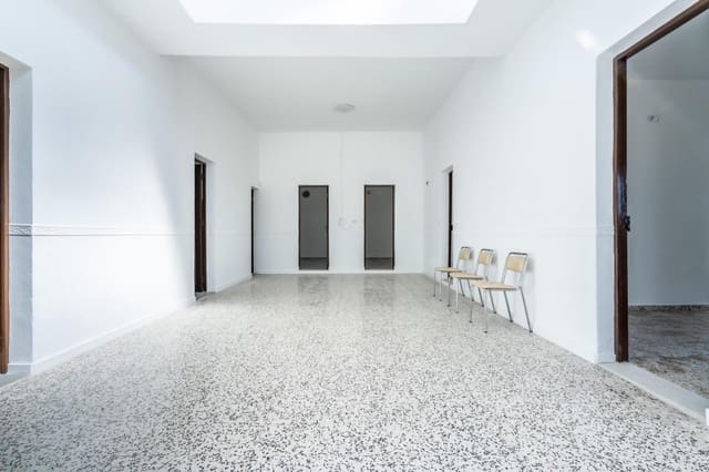 5 makuuhuone Maalaistalo myytävänä paikassa Arico - 570 000 € (Ref: 9586595)