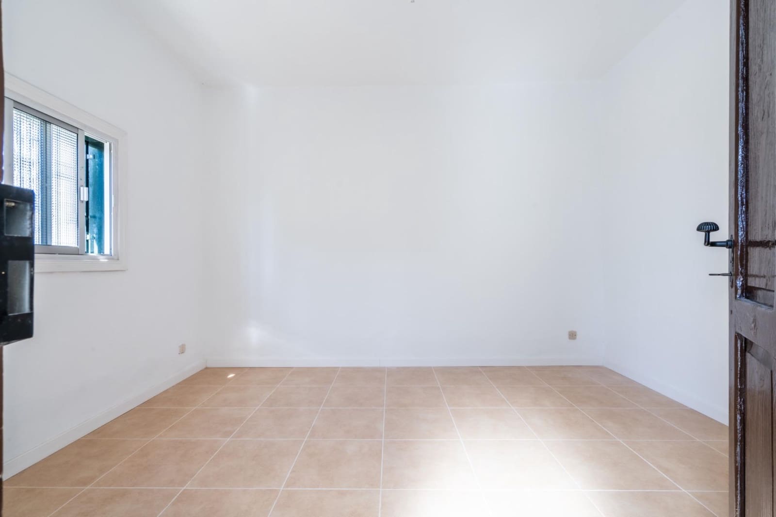 5 makuuhuone Maalaistalo myytävänä paikassa Arico - 570 000 € (Ref: 9586595)