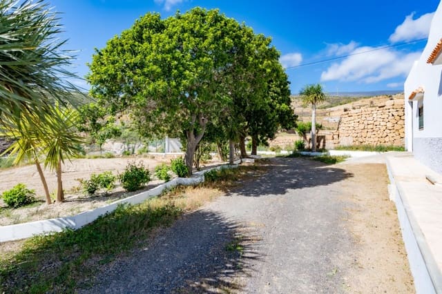 5 makuuhuone Maalaistalo myytävänä paikassa Arico - 570 000 € (Ref: 9586595)