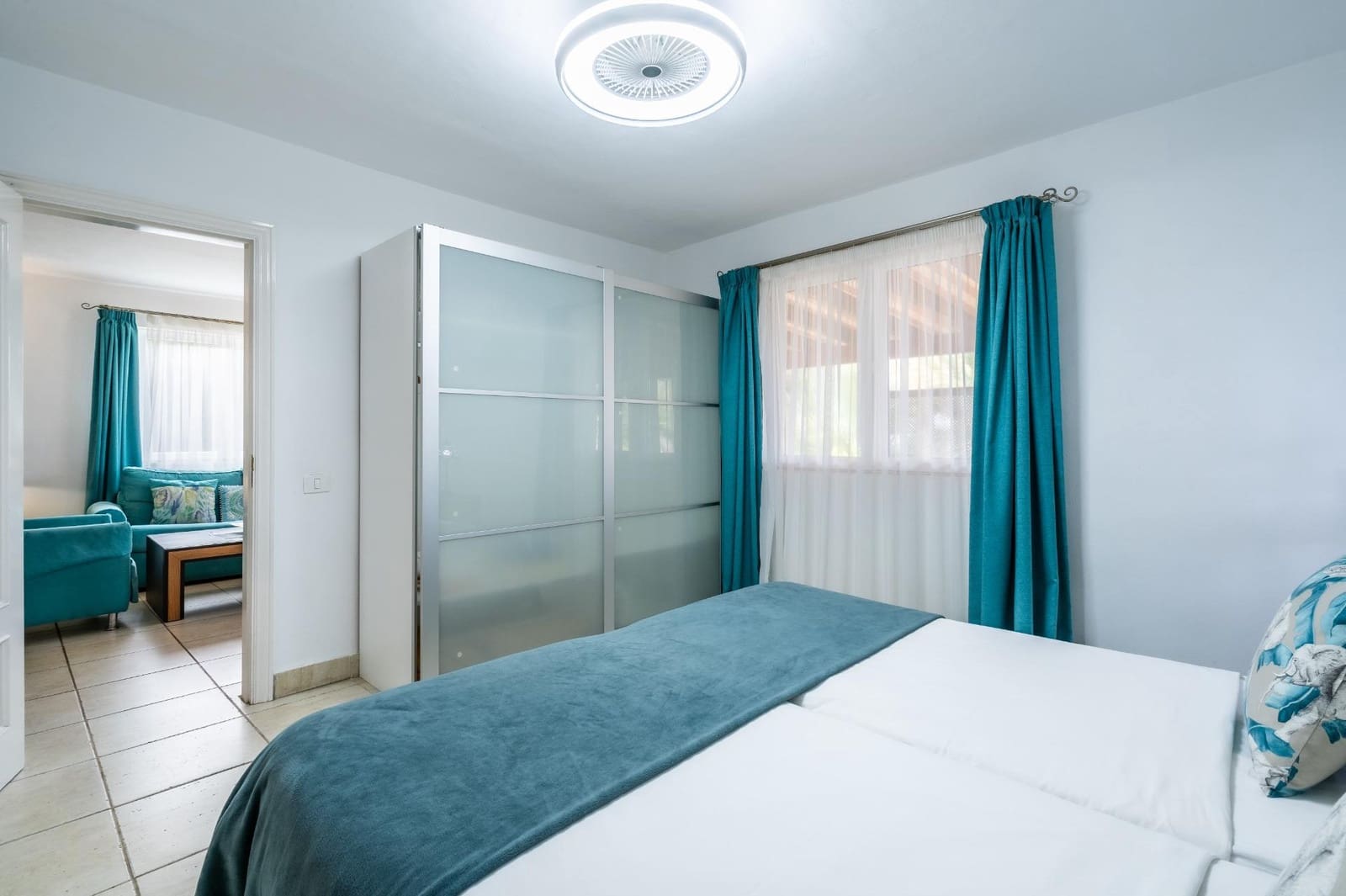 15 chambre Villa/Maison à vendre à Guia de Isora - 2 499 000 € (Ref: 9596240)