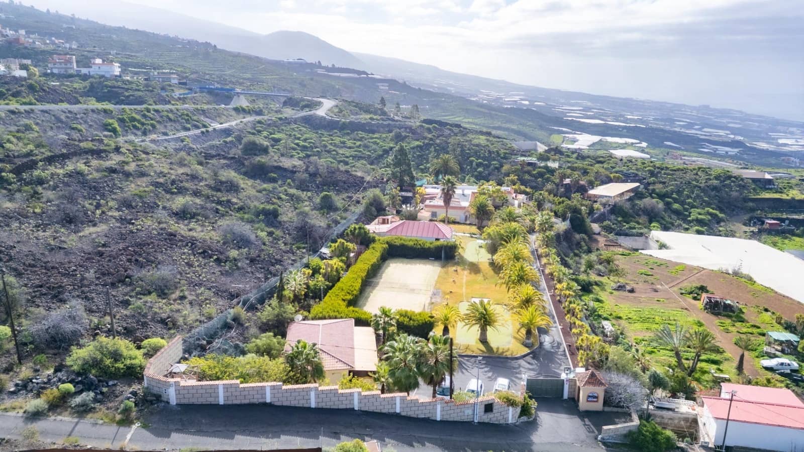 15 chambre Villa/Maison à vendre à Guia de Isora - 2 499 000 € (Ref: 9596240)