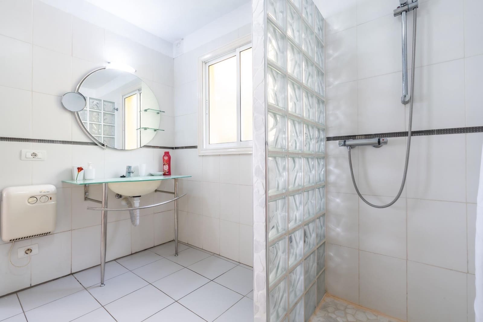 15 soverom Villa til salgs i Guia de Isora - € 2 499 000 (Ref: 9596240)