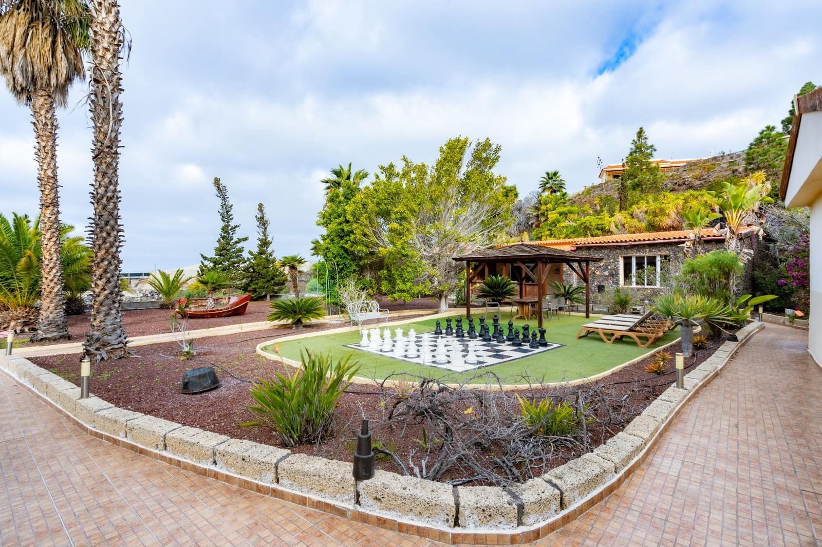 15 soverom Villa til salgs i Guia de Isora - € 2 499 000 (Ref: 9596240)