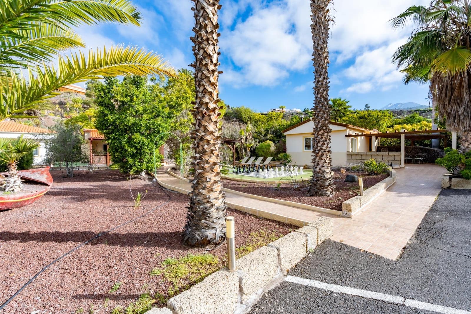 15 soveværelse Villa til salg i Guia de Isora - € 2.499.000 (Ref: 9596240)
