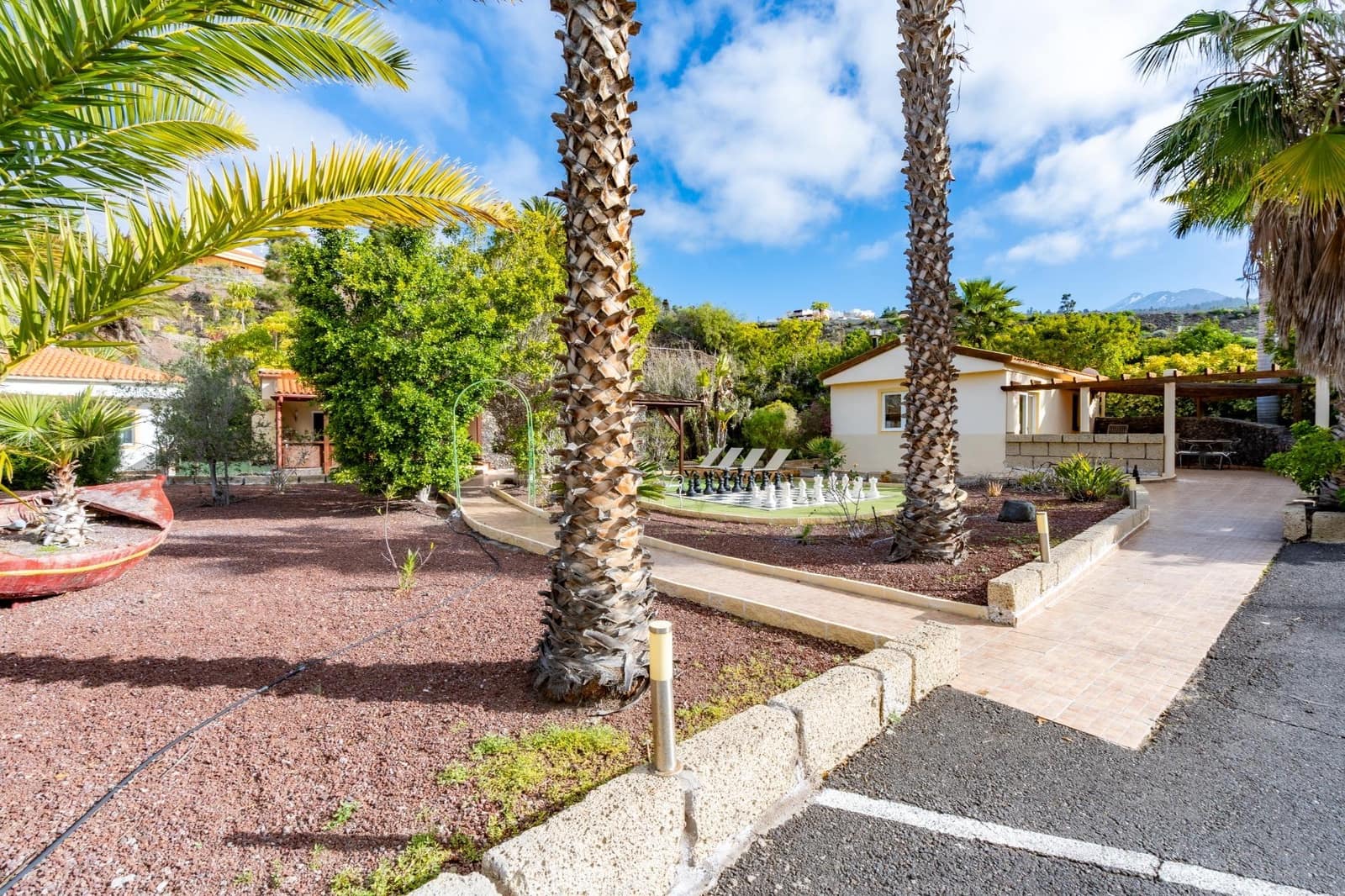 15 soveværelse Villa til salg i Guia de Isora - € 2.499.000 (Ref: 9596240)