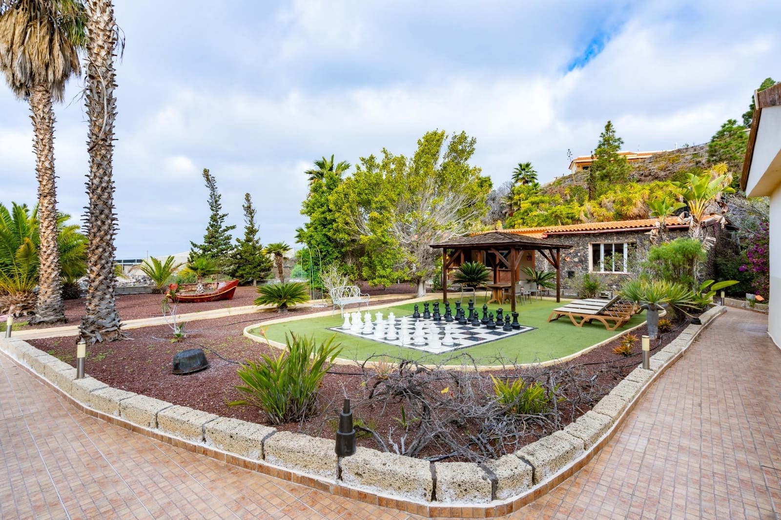 15 soveværelse Villa til salg i Guia de Isora - € 2.499.000 (Ref: 9596240)