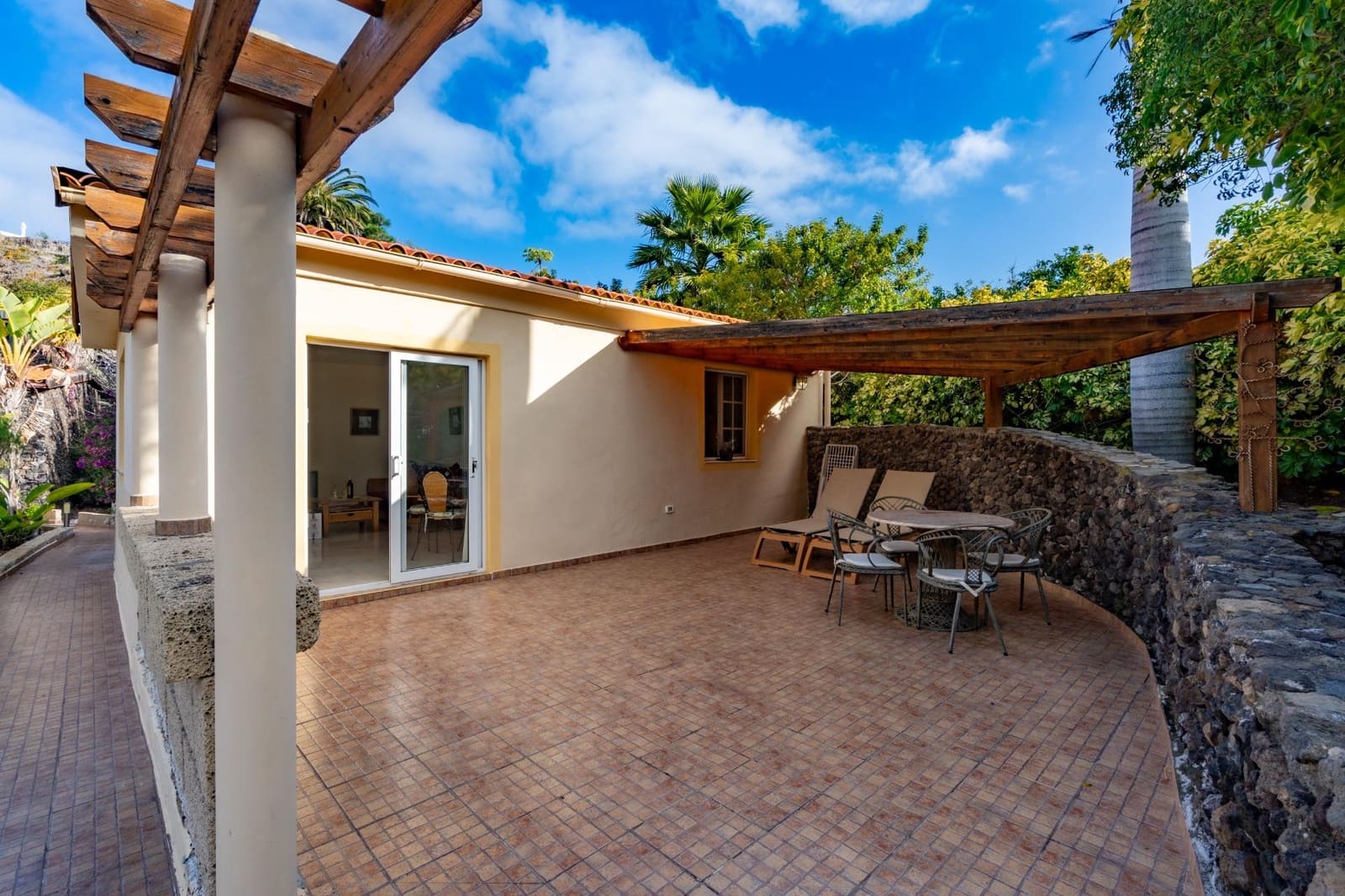 15 soveværelse Villa til salg i Guia de Isora - € 2.499.000 (Ref: 9596240)