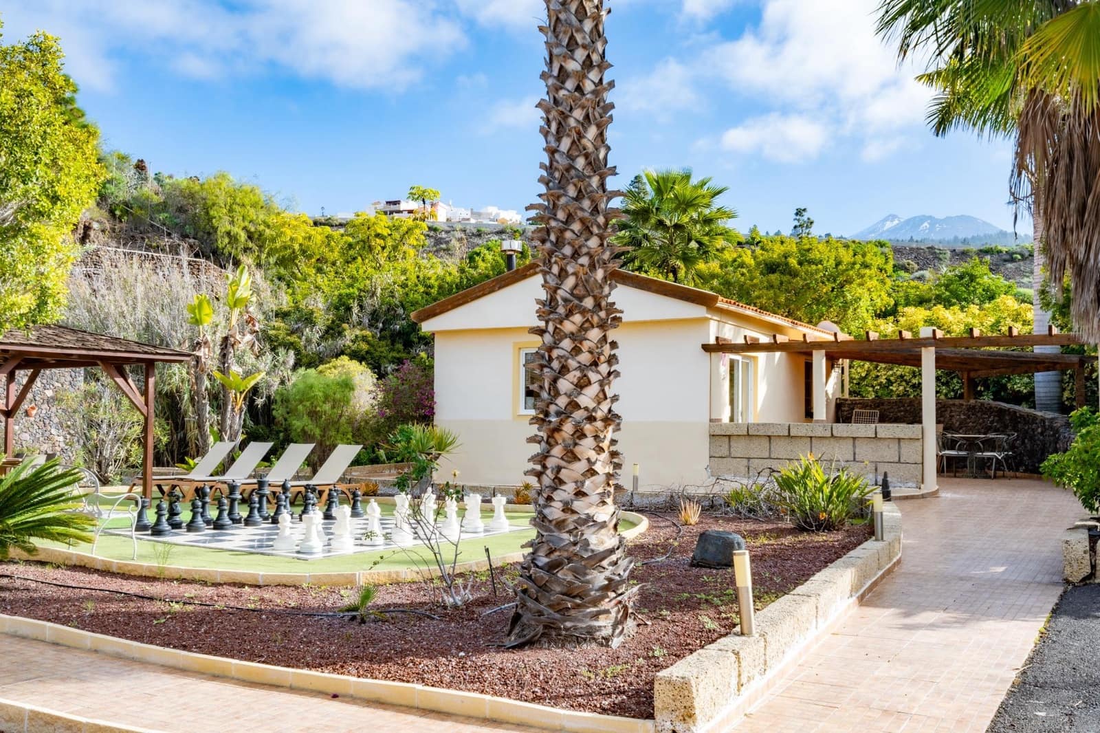 15 soveværelse Villa til salg i Guia de Isora - € 2.499.000 (Ref: 9596240)