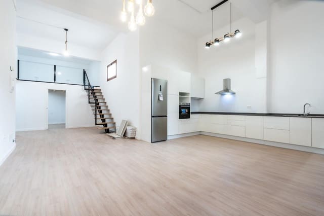 2 bedroom Flat for sale in Toscal, Santa Cruz de Tenerife - € 299,900 (Ref: 9605057)