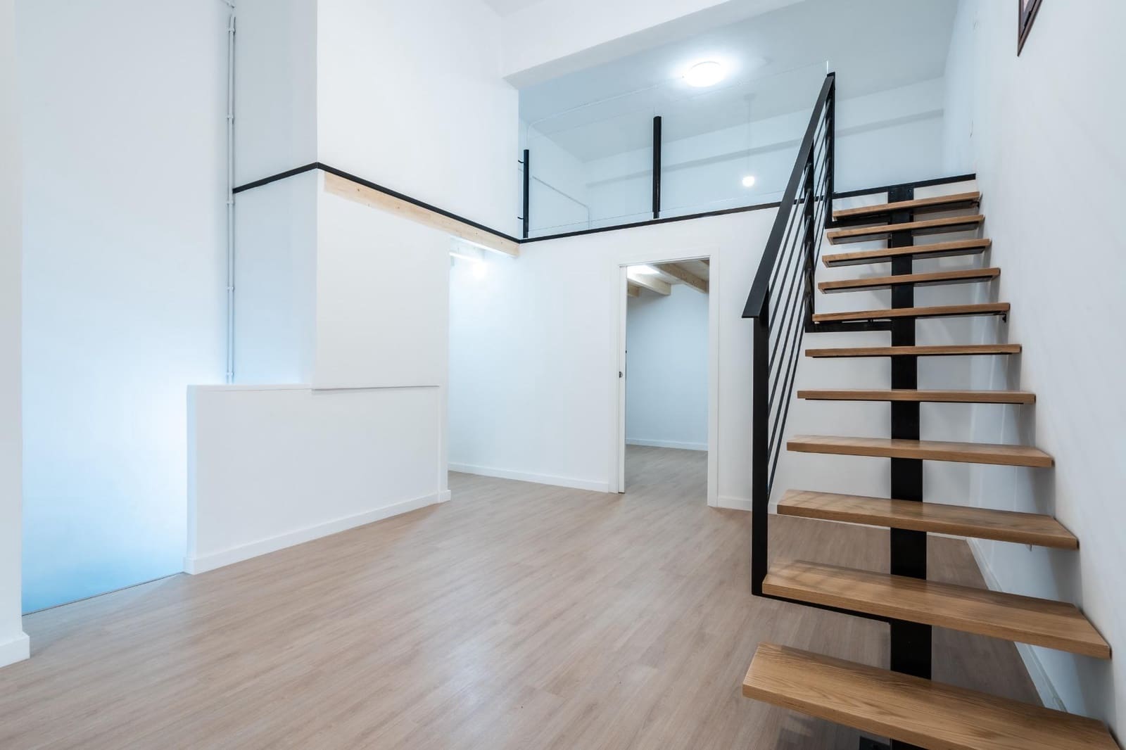 2 bedroom Flat for sale in Santa Cruz de Tenerife - € 299,900 (Ref: 9605057)