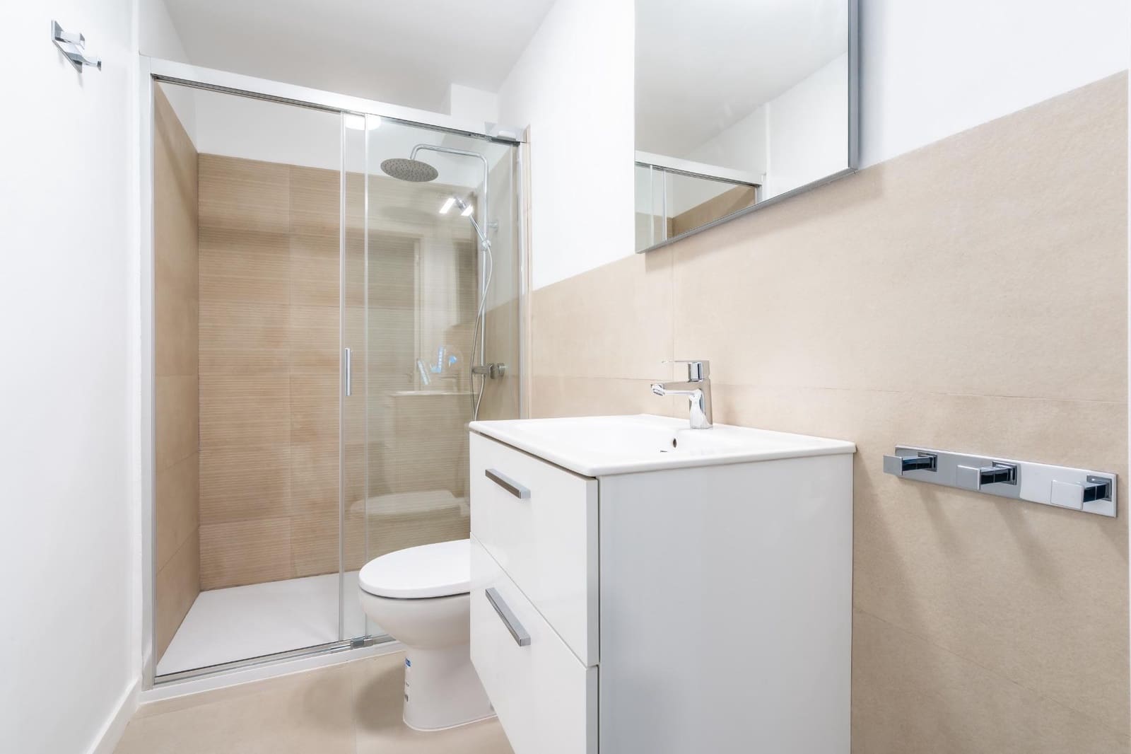 2 bedroom Flat for sale in Santa Cruz de Tenerife - € 299,900 (Ref: 9605057)