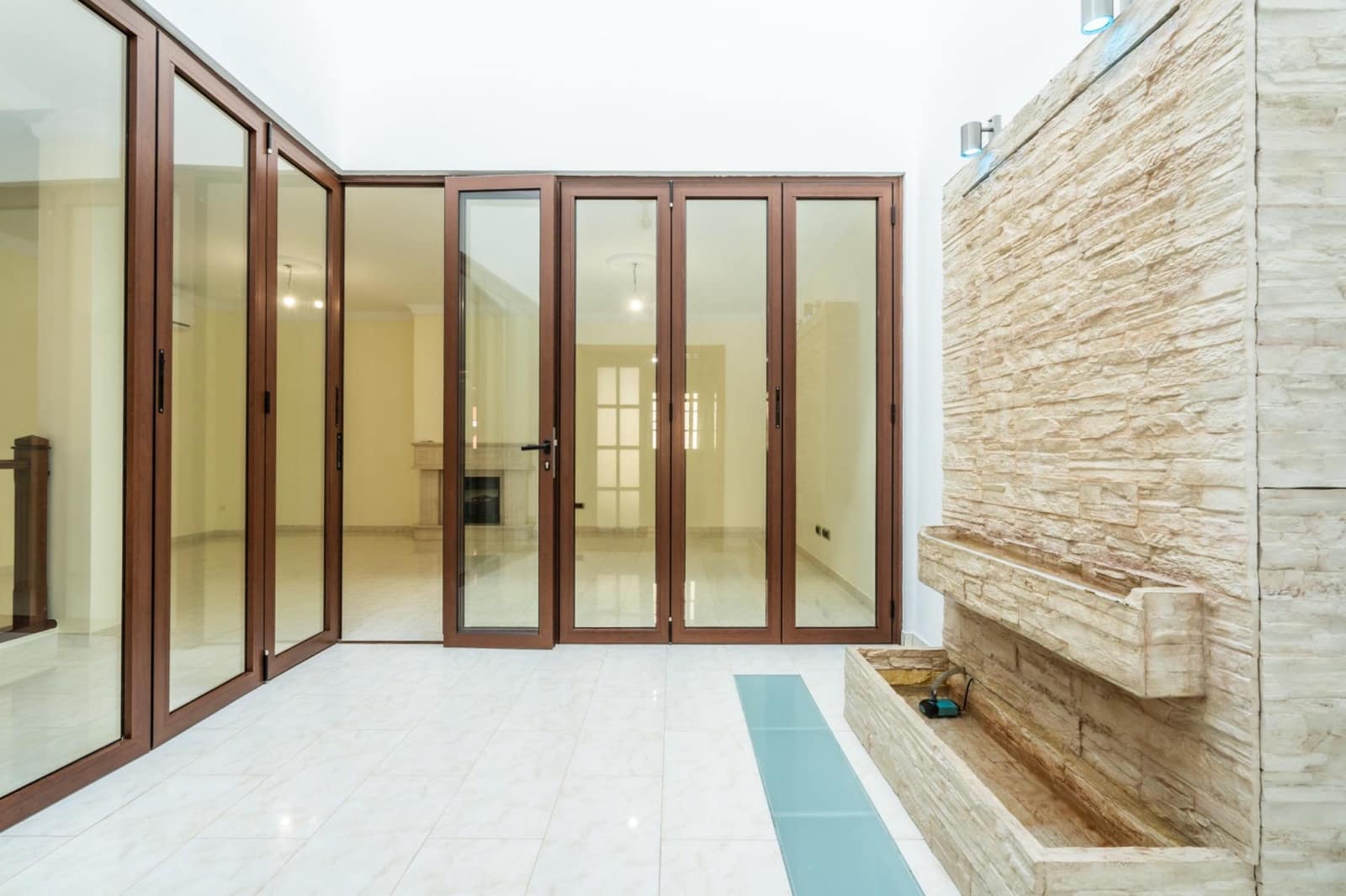 5 sypialnia Dom szeregowy na sprzedaż w San Cristobal de La Laguna z garażem - 595 000 € (Ref: 9605058)